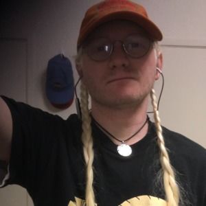 Meet your Posher, Steve